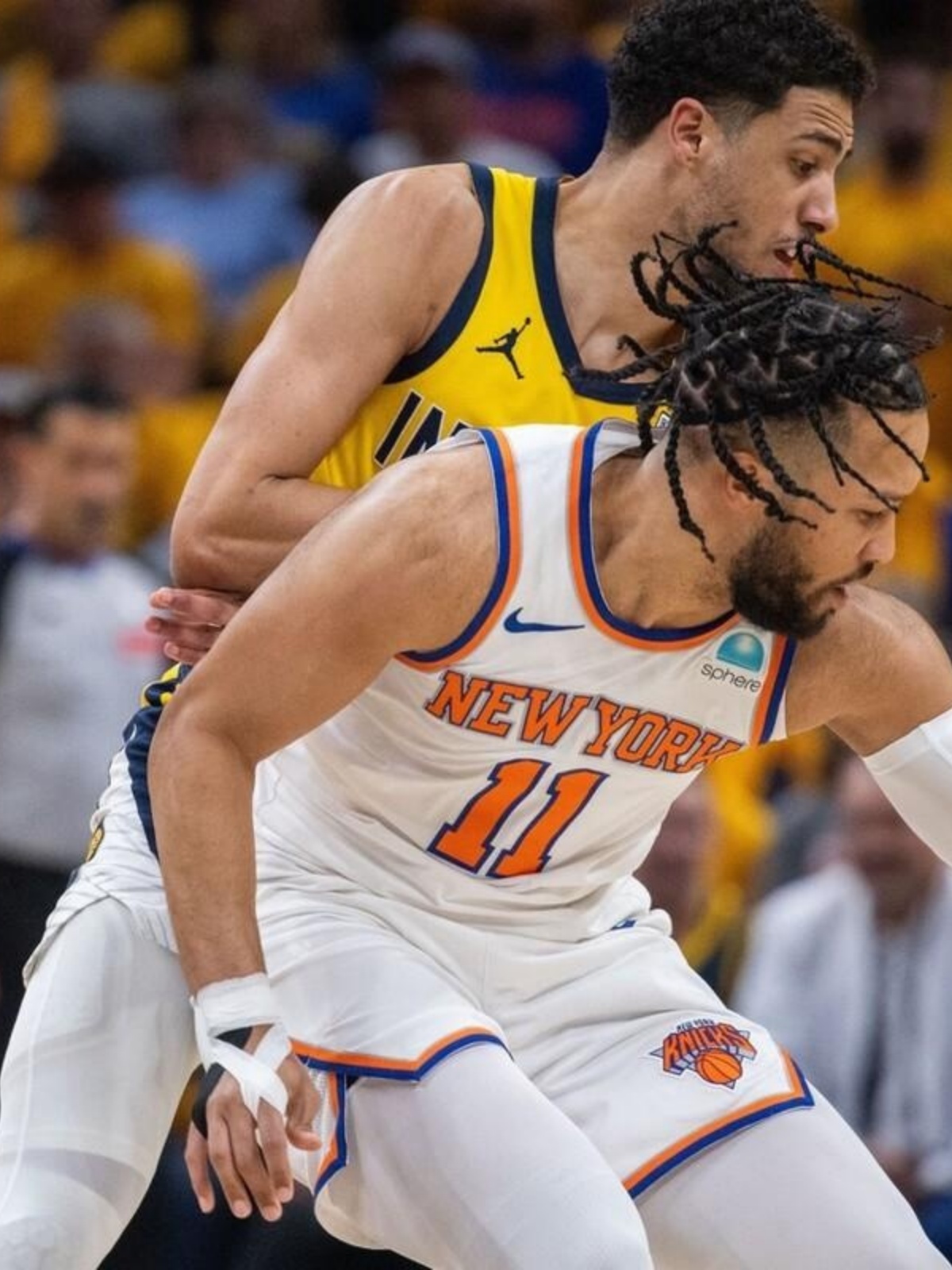 西亚卡姆迎来三赛季出色发挥，巴黎圣日耳曼观众热烈欢呼！